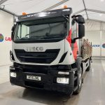 Iveco Stralis 310 6×2 Dropside Brick Grab - thumbnail