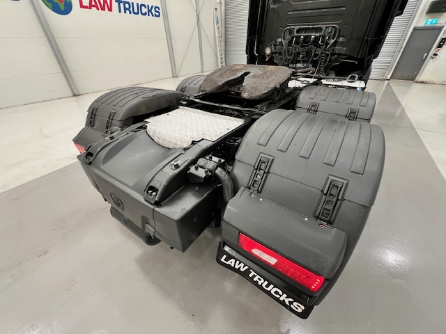Scania R450 6×2 Rear Lift Highline Tractor Unit PTO