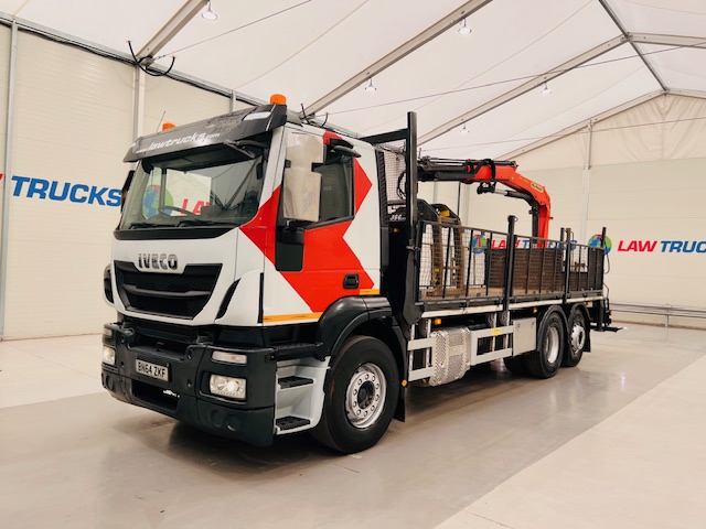 Iveco Stralis 310 Euro 6 6×2 Flatbed Brick Grab