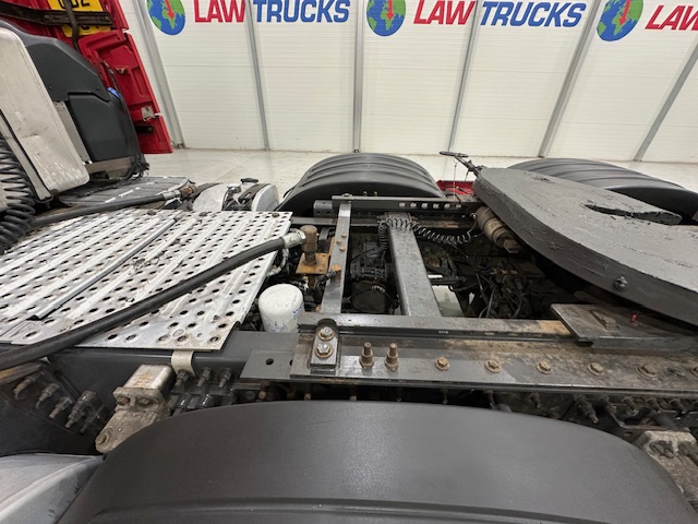 Volvo FH 500 6×2 Sleeper Cab Tractor Unit