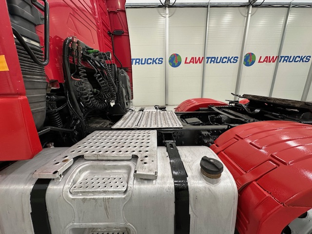Volvo FH 500 6×2 Midlift Tractor Unit
