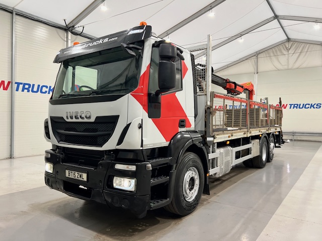 Iveco Stralis 310 6×2 Dropside Brick Grab
