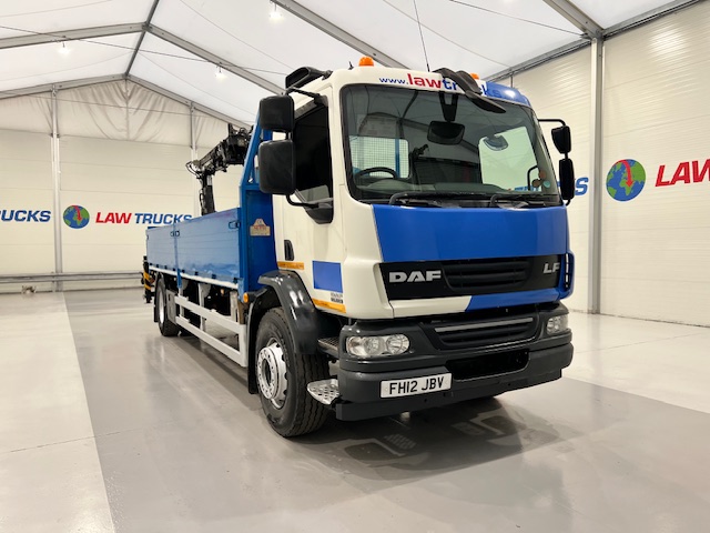 DAF LF55 220 Day Cab Dropside Brick Grab