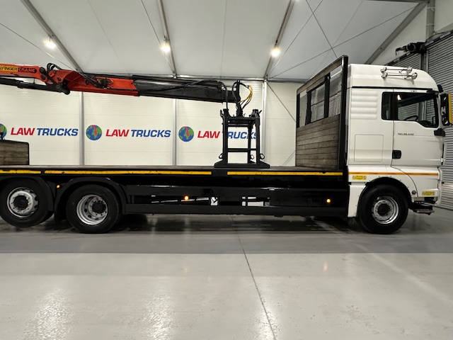 MAN TGX 26.440 6×2 Brick Grab Drawbar
