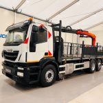 Iveco Stralis 310 Euro 6 6×2 Dropside Brick Grab - thumbnail