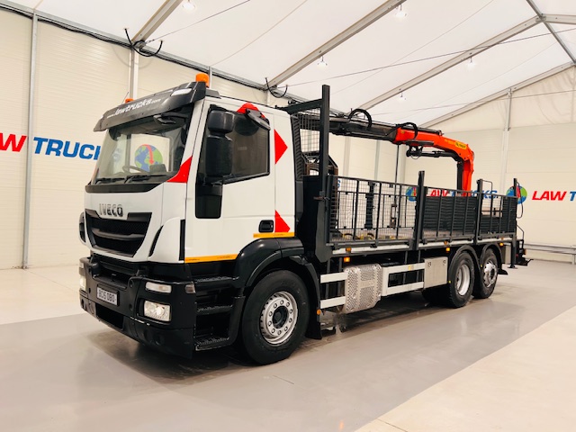 Iveco Stralis 310 Euro 6 6×2 Dropside Brick Grab