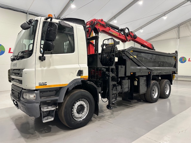 DAF CF75 310 6×4 Day Cab Steel Tipper Grab