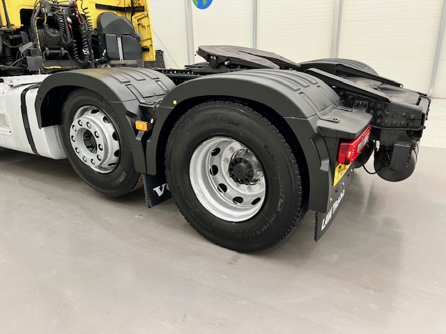 Volvo FH 500 6×2 Sleeper Cab Midlift Tractor Unit