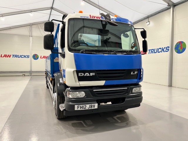 DAF LF55 220 Day Cab Dropside Brick Grab