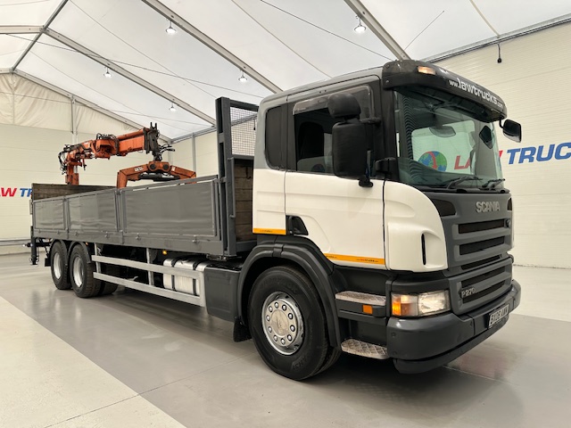 Scania P270 6×2 10 Tyre Flatbed Brick Grab