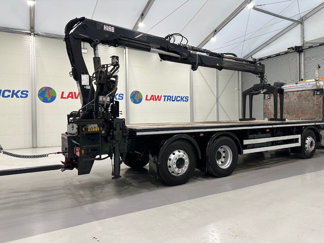 DAF CF85 360 8×2 Flatbed Brick Grab Drawbar