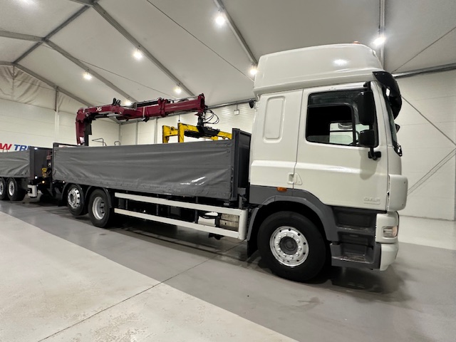 DAF CF85 460 6×2 Flatbed Drawbar Brick Grab