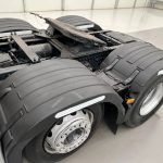 Volvo FH 460 6×2 Midlift Tractor Unit PTO - thumbnail