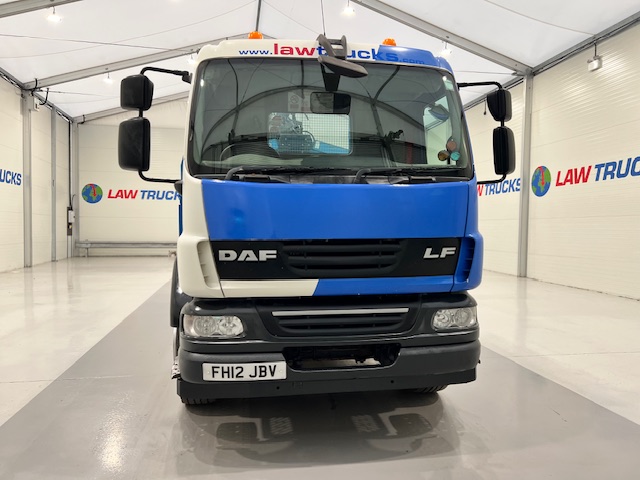 DAF LF55 220 Day Cab Dropside Brick Grab