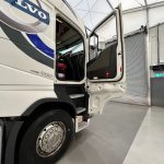 Volvo FH 500 6×2 Tractor Unit Safari Edition - thumbnail