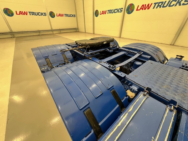 Volvo FH 500 6×2 Midlift Tractor Unit