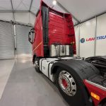 Volvo FH 500 6×2 Sleeper Cab Tractor Unit - thumbnail