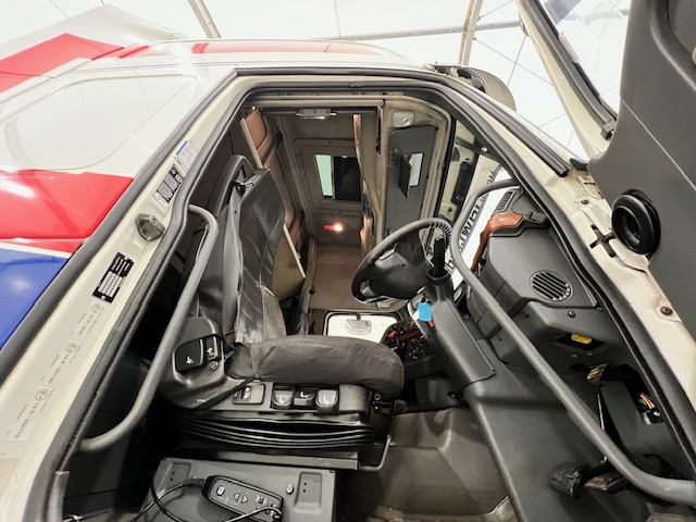 Volvo FH 480 6×2 Rear Lift Tractor Unit