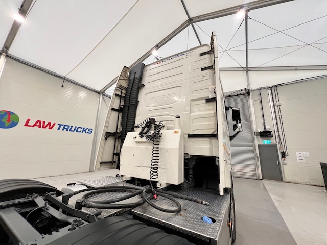 Volvo FH 500 6×2 Sleeper Cab Tractor Unit PTO