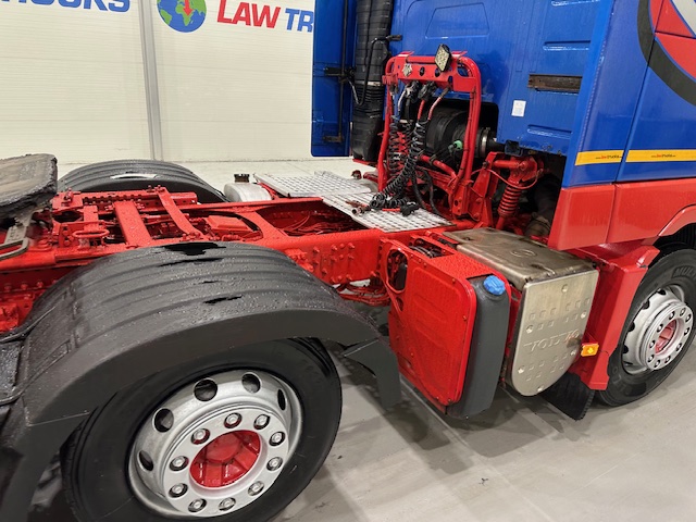 Volvo FH 460 6×2 Sleeper Cab Tractor Unit