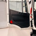 Iveco Stralis 310 Euro 6 6×2 Flatbed Brick Grab - thumbnail
