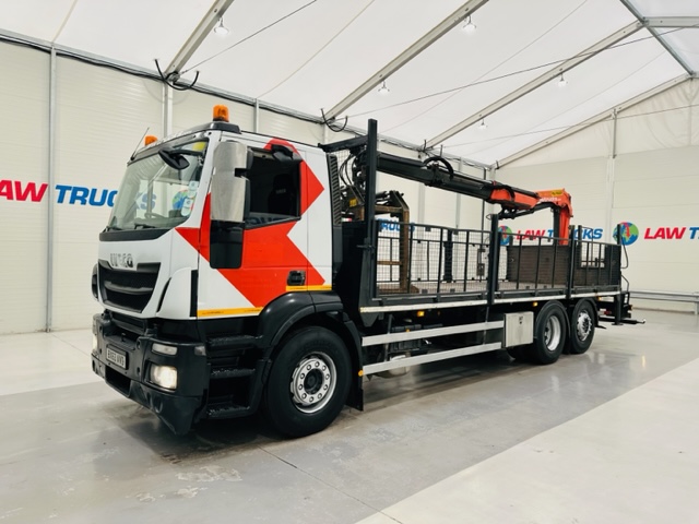 Iveco Stralis 310 6×2 Dropside Brick Grab