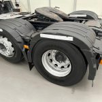 Volvo FH 460 6×2 Midlift Tractor Unit PTO - thumbnail