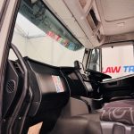 Iveco Stralis 310 Euro 6 6×2 Flatbed Brick Grab - thumbnail