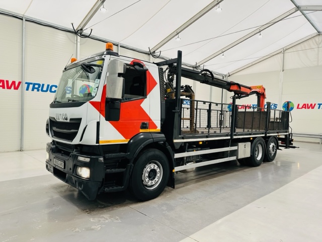 Iveco Stralis 310 6×2 Dropside Brick Grab