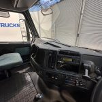 Volvo FH12 420 4×2 Caravan Transporter - thumbnail