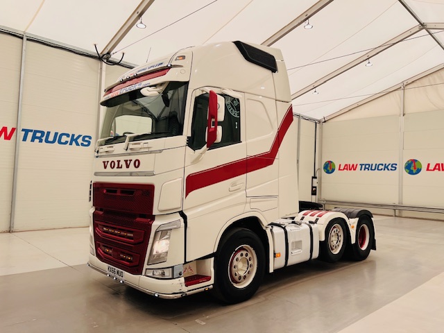 Volvo FH 500 6×2 Midlift Tractor Unit