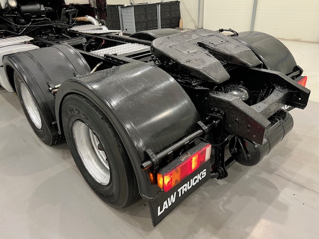 Volvo FH12 420 6×4 Double Drive Tractor Unit