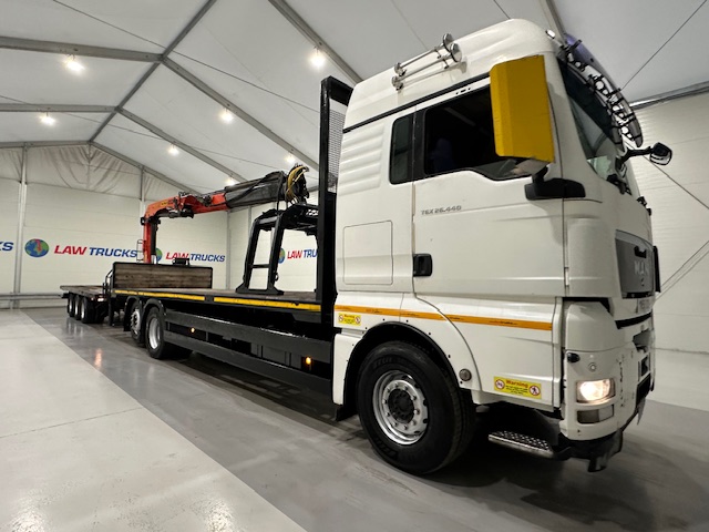MAN TGX 26.440 6×2 Brick Grab Drawbar