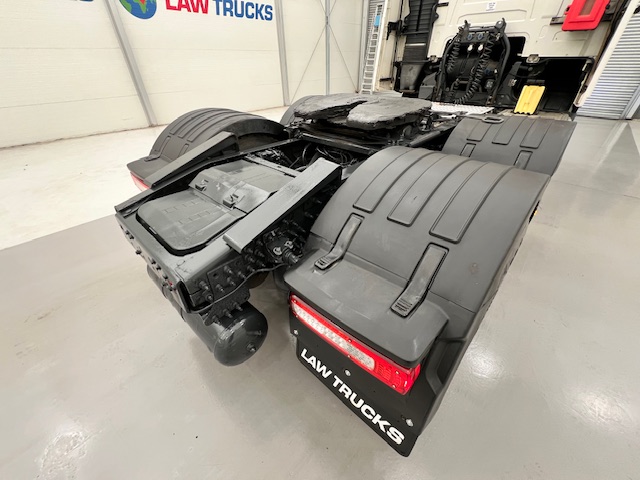 Volvo FH 500 6×2 Midlift Tractor Unit