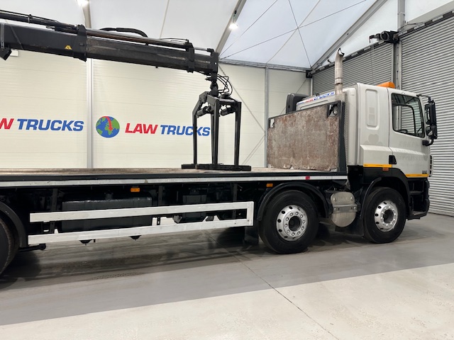 DAF CF85 360 8×2 Flatbed Brick Grab Drawbar