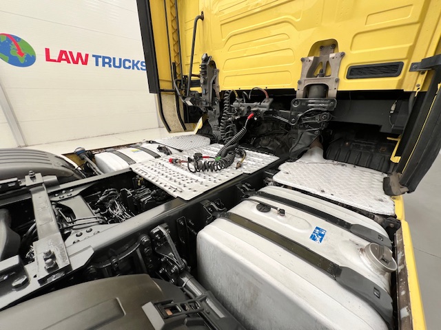 Scania S450 6×2 Midlift Highline Tractor Unit