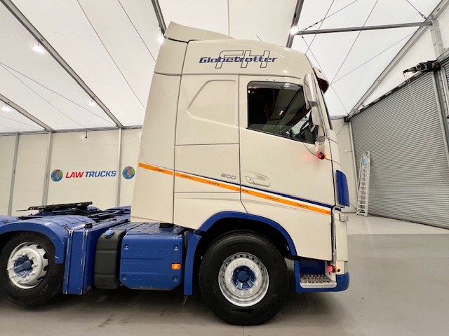 Volvo FH 500 6×2 Midlift Tractor Unit