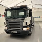 Scania P270 6×2 10 Tyre Flatbed Brick Grab - thumbnail