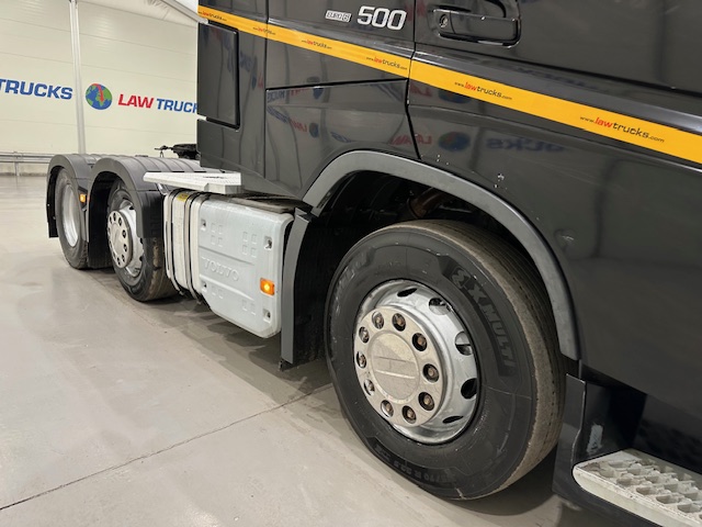 Volvo FH 500 6×2 Midlift Tractor Unit
