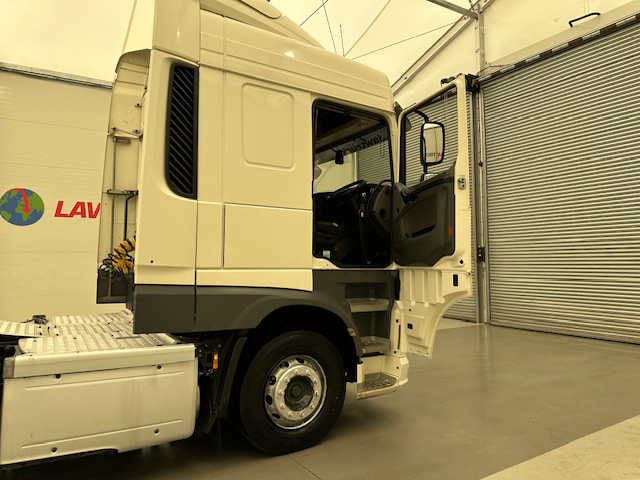 DAF XF 480 6×2 Midlift Tractor Unit