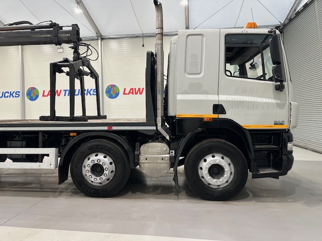 DAF CF85 360 8×2 Flatbed Brick Grab Drawbar