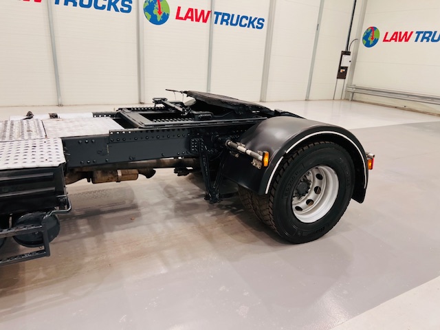 Volvo FH12 420 4×2 Tractor Unit