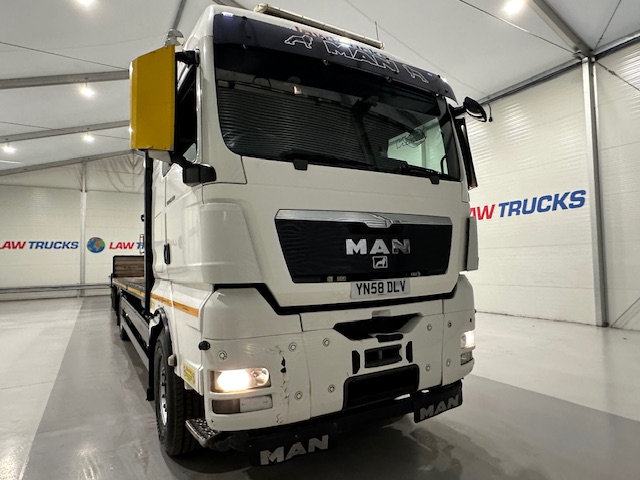 MAN TGX 26.440 6×2 Brick Grab Drawbar