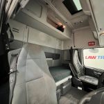 Volvo FH 460 6×2 Midlift Tractor Unit PTO - thumbnail
