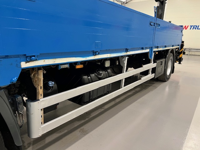 DAF LF55 220 Day Cab Dropside Brick Grab