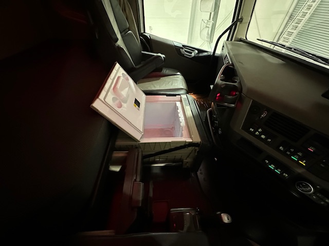 Volvo FH 500 6×2 Midlift Tractor Unit