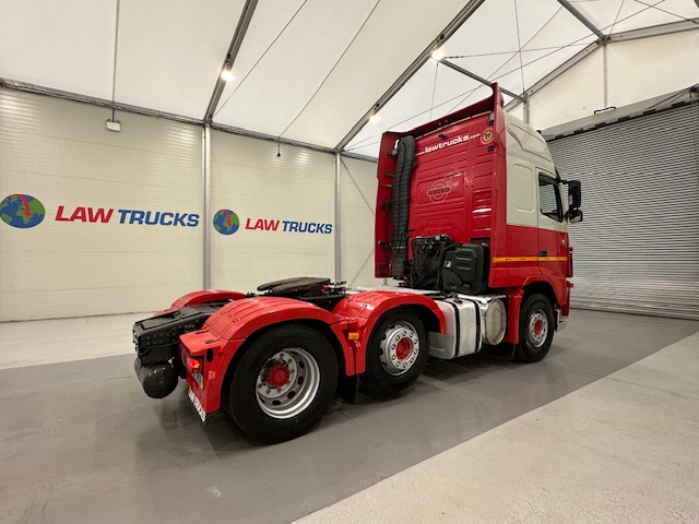 Volvo FH 500 6×2 Midlift Tractor Unit