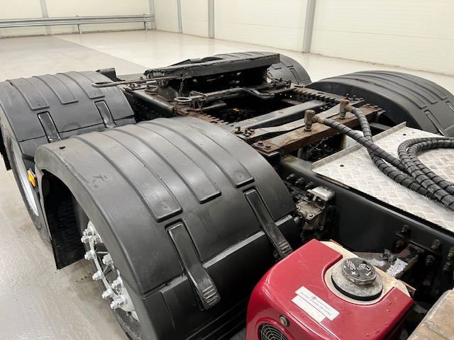 Volvo FH 500 6×2 Midlift Tractor Unit