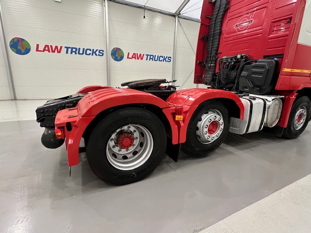 Volvo FH 500 6×2 Midlift Tractor Unit