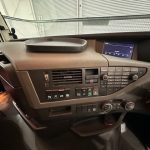 Volvo FH 500 6×2 Tractor Unit Safari Edition - thumbnail
